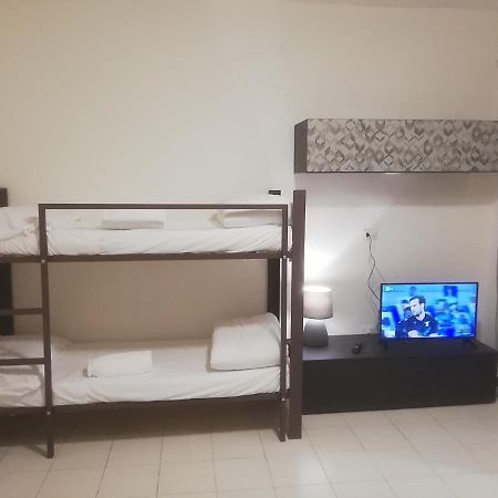 Ostello Dei Sassi - Rooms And Beds Матера Екстериор снимка
